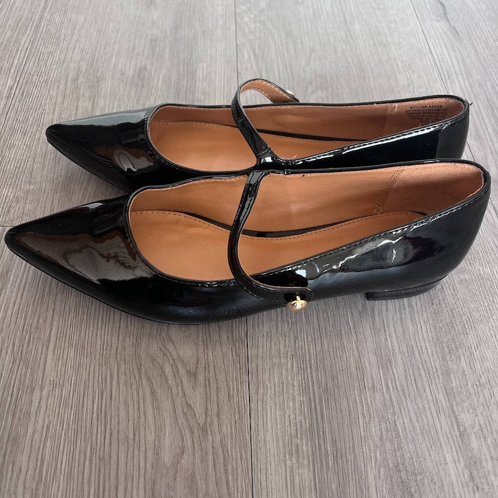 Mary-Jane shoes